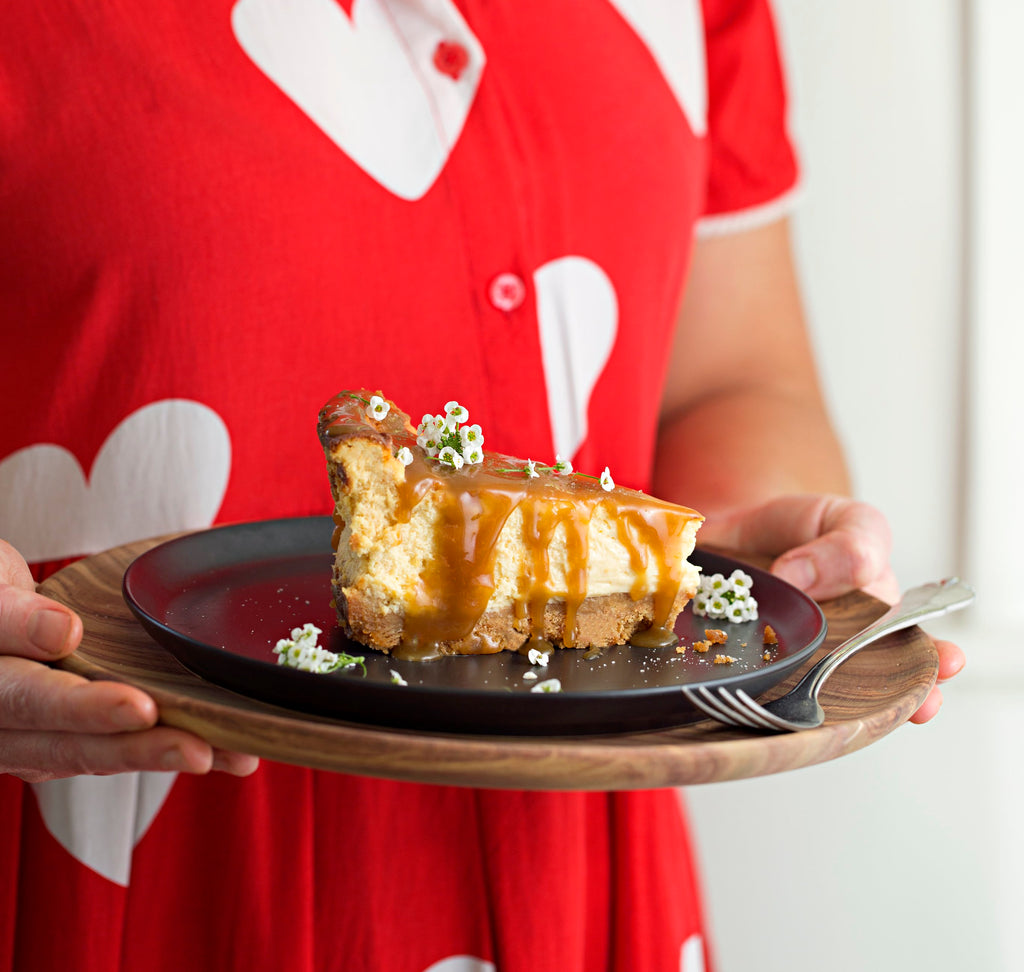 Baked Salted Caramel Cheesecake – Jess's Underground Kitchen